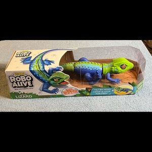 Zuru Robo Alive - Lurking Lizard Real-Life Robotic Pets